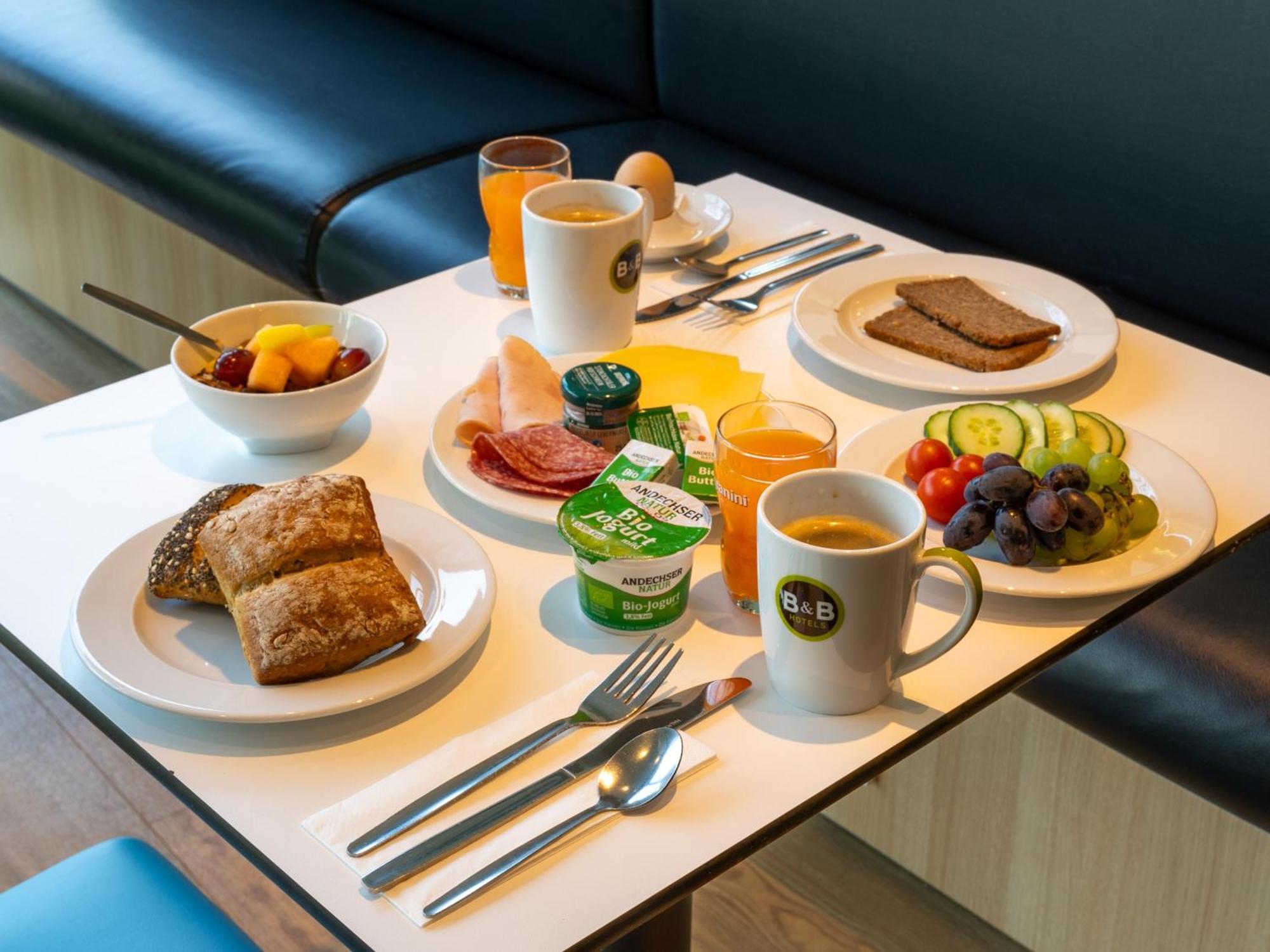 B&B Hotel Goettingen-City Ngoại thất bức ảnh